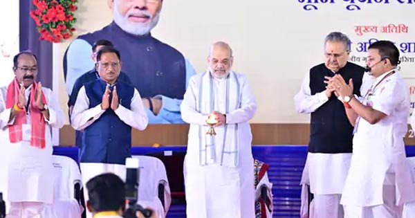 बारिश में भी नहीं सो पाएंगे नक्सली… अमित शाह ने रायपुर में NFSU कैंपस का किया शिलान्यास; नक्सलियों को दी अंतिम चेतावनी