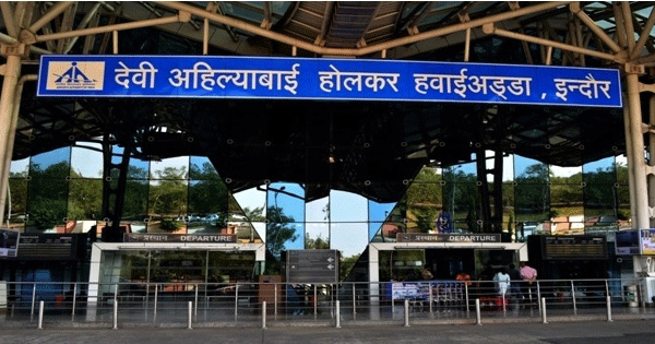 इंदौर-जम्मू फ्लाइट सेवा शुरू करने की मांग तेज, अमरनाथ यात्रा के दौरान बढ़ी यात्रियों की संख्या, वैकल्पिक रूट से हो रहा समय और खर्च दोनों का नुकसान