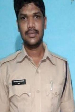 सर्विस रायफल से गोली मार की सिपाही ने आत्महत्या-शव को भेजा जिला अस्पताल