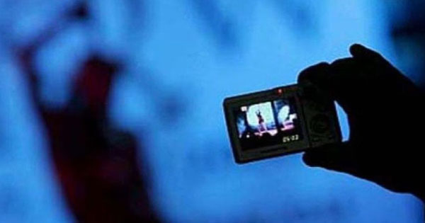 मेरठ मेडिकल कॉलेज में शर्मनाक हरकत : कैंसर पीड़िता की बेटी का बाथरूम में नहाते समय बनाया वीडियो, ब्लैकमेल कर रहा था आरोपी