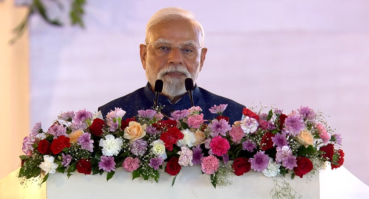 PM मोदी ने दिल्ली-NCR को दी बड़ी सौगात : UER-II और द्वारका एक्सप्रेस-वे के नए सेक्शन का किया उद्घाटन, लोकल फॉर वोकल पर दिया जोर