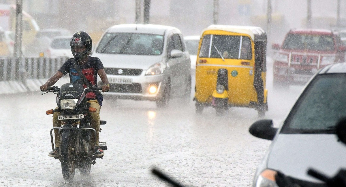 MP Weather Update : प्रदेश में मानसून की विदाई के बीच तेज बारिश की चेतावनी, कई जिलों में येलो अलर्ट जारी
