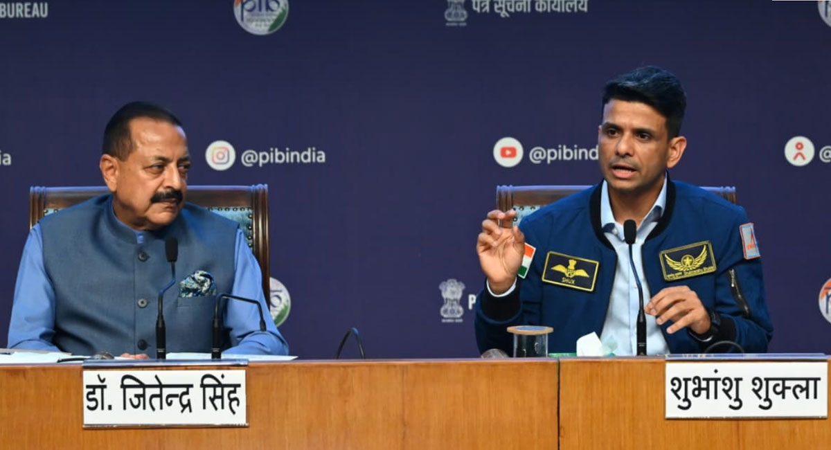 अंतरिक्ष से लौटे भारतीय अंतरिक्ष यात्री शुभांशु शुक्ला, कहा- ‘भारत आज भी सारे जहां से अच्छा दिखता है’