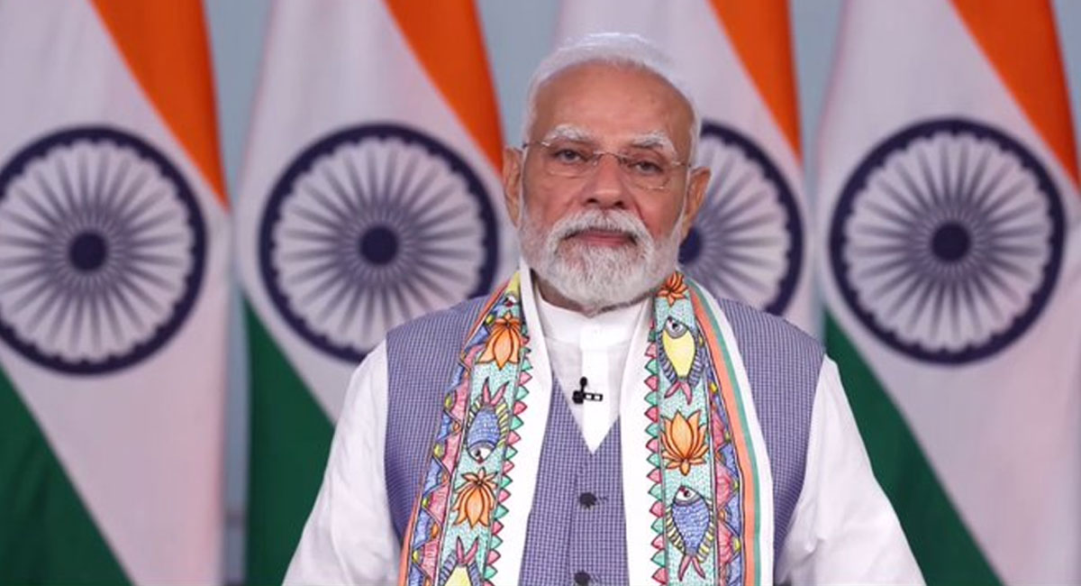 बिहार : PM मोदी ने शुरू की ‘मुख्यमंत्री महिला रोजगार योजना’, महिलाओं के खाते में भेजे 10 हजार रुपए; बोले- 'मैं और नीतीश आपके दो भाई हैं...'