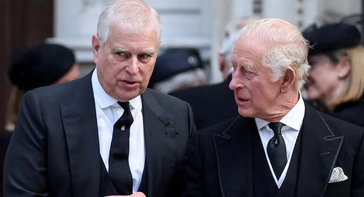 किंग चार्ल्स ने भाई एंड्रयू से छीना ‘प्रिंस’ का ताज, राजमहल से भी निकाला बाहर; नाबालिग से रेप का लगा था आरोप