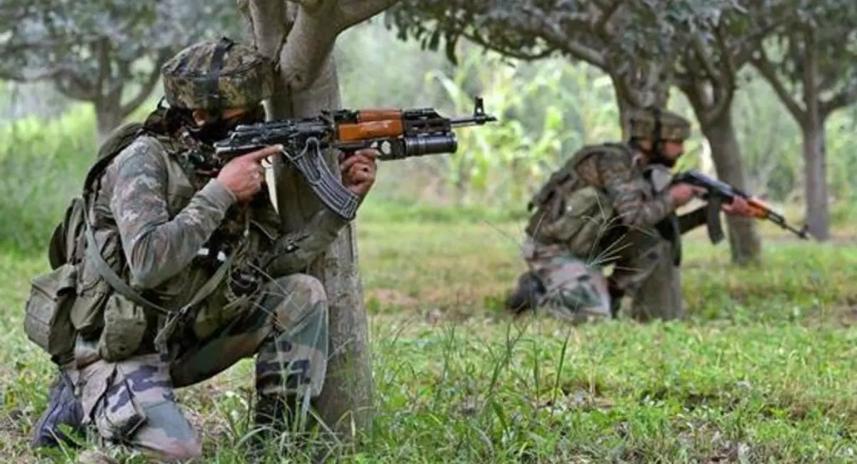 कुपवाड़ा में घुसपैठ की कोशिश नाकाम, एनकाउंटर में दो आतंकी ढेर; LoC के पास बढ़ाई गई निगरानी
