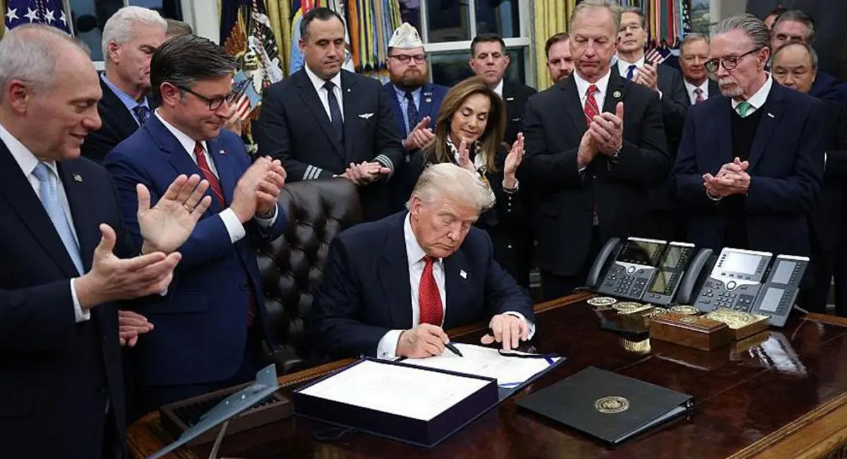 सीनेट में सांसदों ने पक्ष में किया मतदान, ट्रंप ने किया साइन; विपक्षी बोले- लड़ाई अभी जारी है