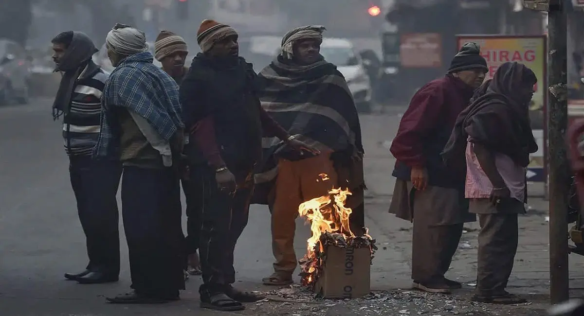 नवंबर में ही कंपा रही सर्दी... भोपाल से इंदौर तक ठंड का कहर, प्रदेश के कई जिलों में शीतलहर का अलर्ट
