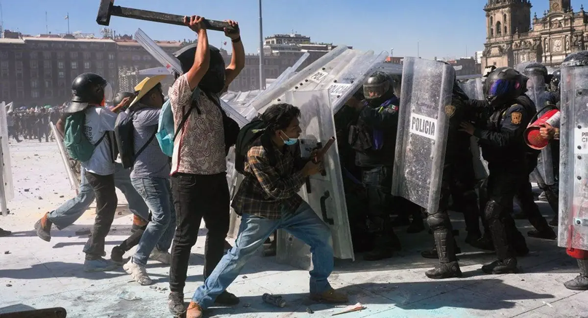 मेक्सिको में भ्रष्टाचार के खिलाफ Gen Z का प्रदर्शन… क्या यहां भी होगा तख्तापलट? 