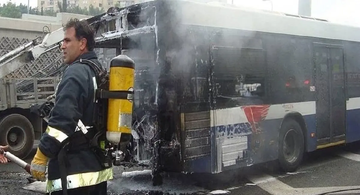 उमरा करने गए 42 भारतीयों की मौत, डीजल टैंकर से टकराई मक्का से मदीना जा रही बस