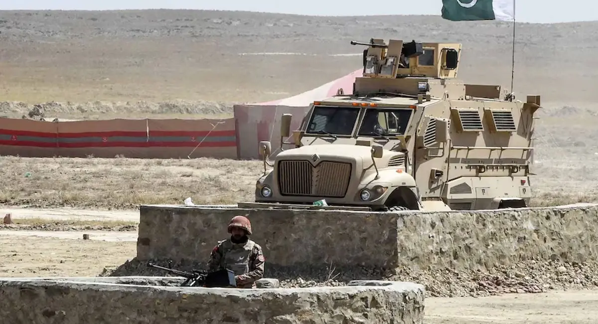 पाकिस्तान ने अफगानिस्तान में की एयरस्ट्राइक, खोस्त प्रांत में 9 बच्चों समेत 10 की मौत