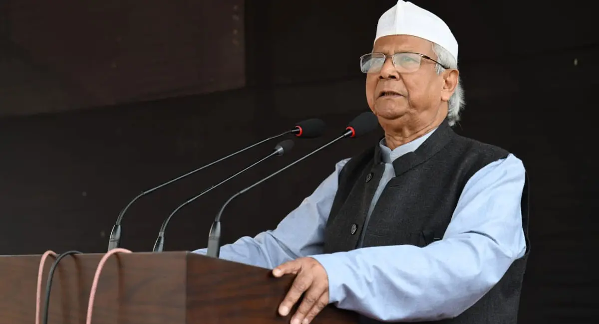 संसद में हादी के जनाजा-ए-नमाज के बाद अंतरिम नेता मोहम्मद यूनुस ने भाषण दिया।