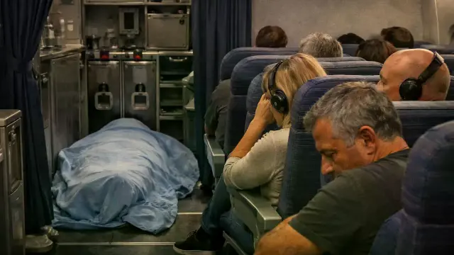 ब्रिटिश एयरवेज की घटना ने उठाए कई सवाल, फ्लाइट में मौत के बाद क्या होता है?