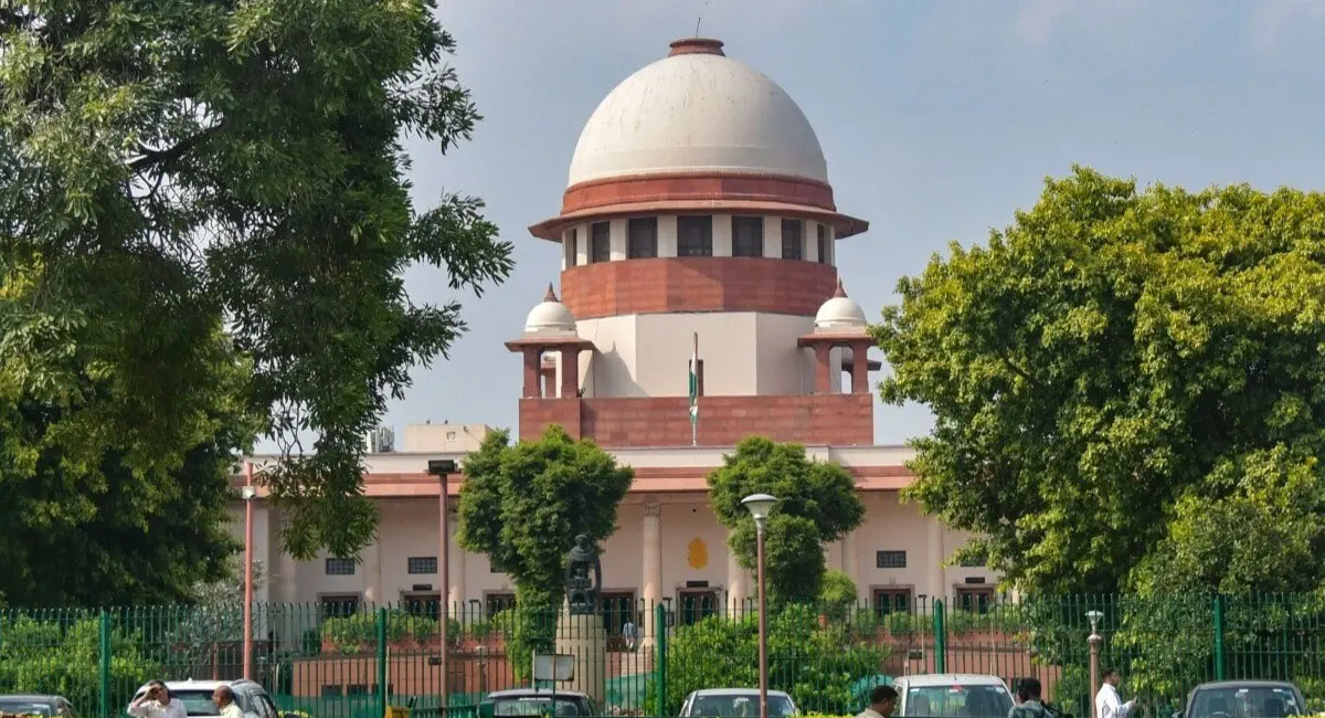 जानें वोटिंग अनिवार्य करने की मांग पर सुप्रीम कोर्ट का जवाब