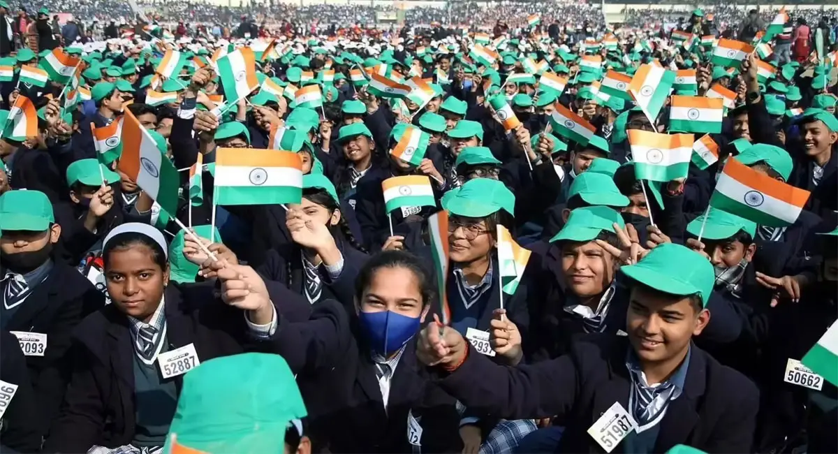 सरकार ने मॉर्निंग असेंबली में किया अनिवार्य