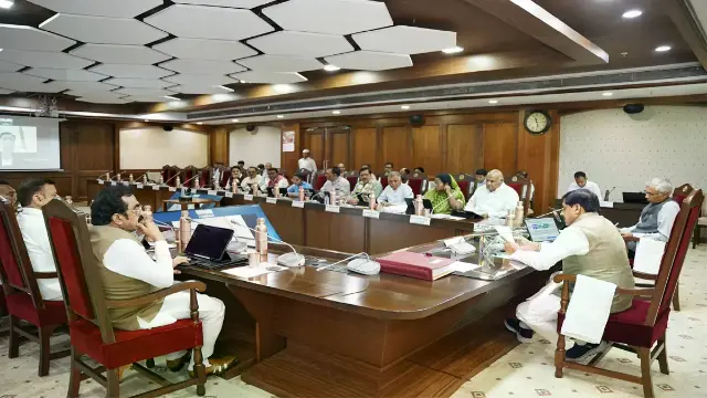 तबादला नीति-2026 को मंजूरी, 1 से 15 जून तक होंगे तबादले