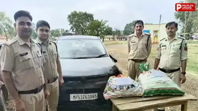 प्रहार-02 अभियान में पुलिस की बड़ी कार्रवाई, 393 शीशी प्रतिबंधित कफ सिरप और टाटा नेक्सॉन कार जब्त; तस्कर फरार