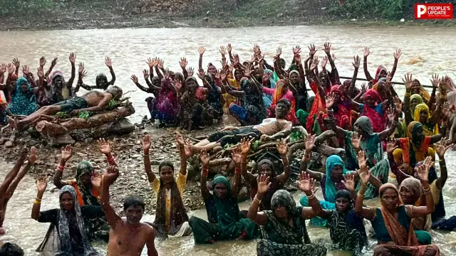 केन-बेतवा परियोजना के खिलाफ आंदोलन तेज, आमरण अनशन से बिगड़ी तबीयत; आदिवासी महिलाओं ने सुनाई आपबीती