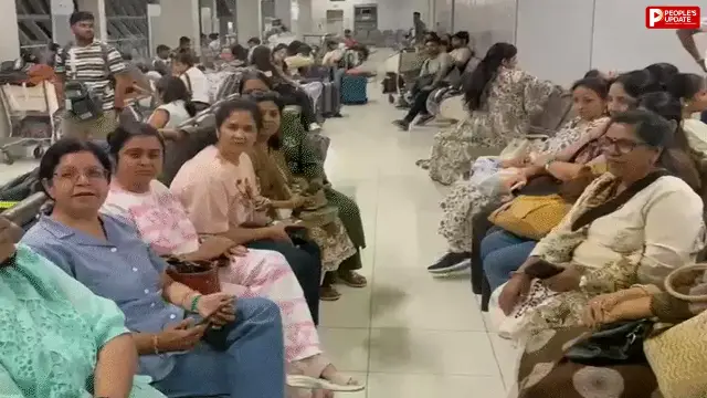 बैंकॉक एयरपोर्ट पर 28 घंटे से फंसे 200 भारतीय, एअर इंडिया की फ्लाइट में तकनीकी खराबी के बाद बढ़ी परेशानी