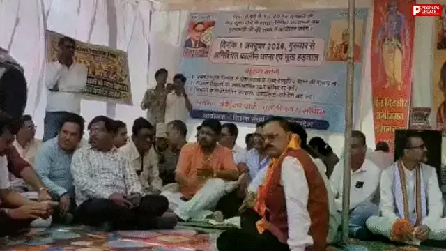 TET और नियुक्ति दिनांक से वरिष्ठता की मांग को लेकर शिक्षकों का प्रदर्शन, सरकार के खिलाफ आंदोलन तेज करने का ऐलान