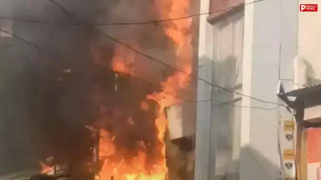 भोपाल के न्यू मार्केट में छोले-भटूरे की दुकान में भीषण आग, 25 फीट तक उठीं लपटें