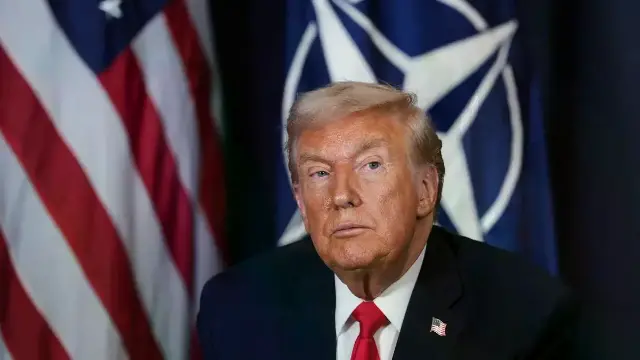 डोनाल्ड ट्रंप ने खुद को बताया शांतिदूत, 8 युद्ध रुकवाने का किया दावा