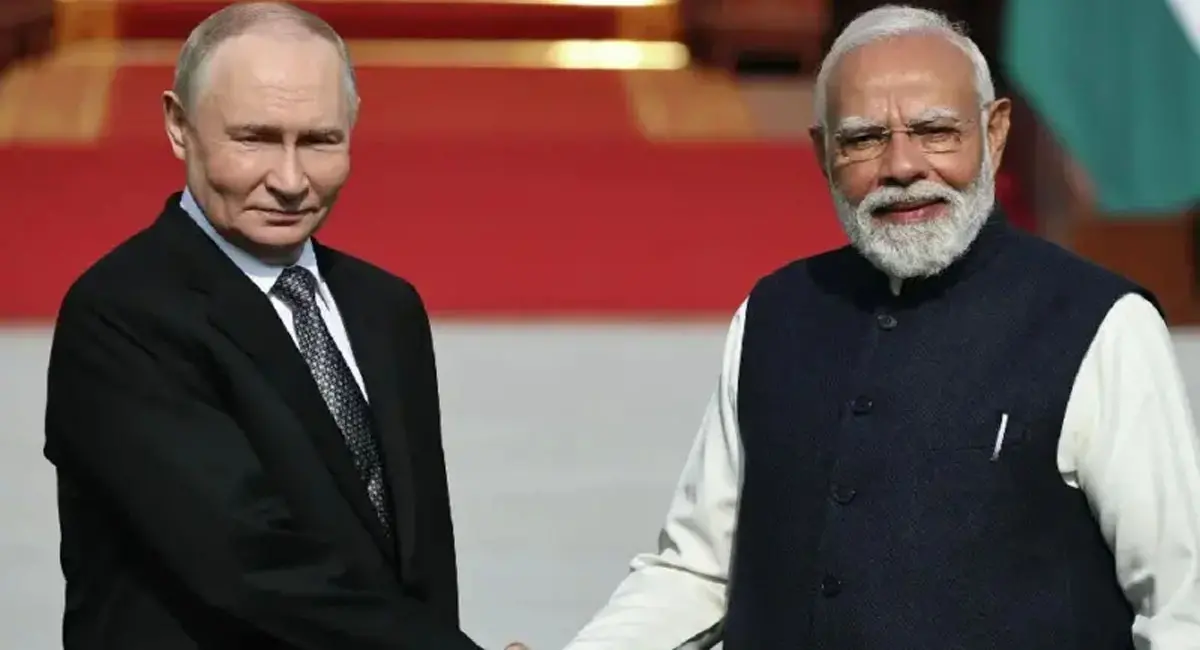 मिडिल ईस्ट तनाव के बीच भारत के साथ खड़ा रूस, तेल-गैस सप्लाई बढ़ाने का दिया ऑफर