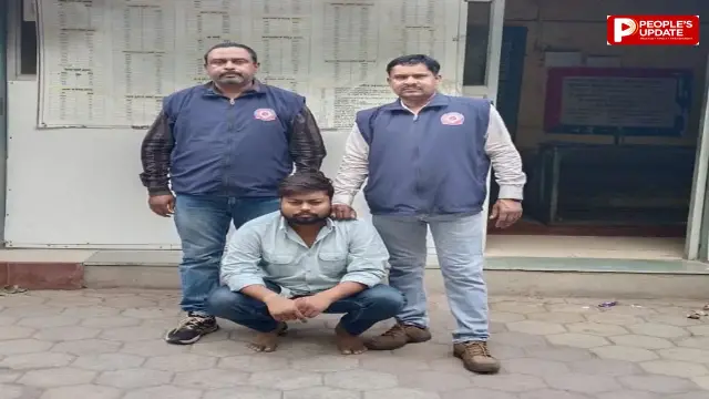 क्राइम ब्रांच का फर्जी अधिकारी बनकर की लूट, 4 आरोपी गिरफ्तार; पूछताछ में जुटी पुलिस
