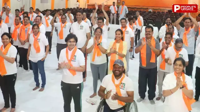 भाजपा दिव्यांगजन कल्याण प्रकोष्ठ ने आयोजित किया विशेष योग शिविर, लोगों ने किया योगाभ्यास