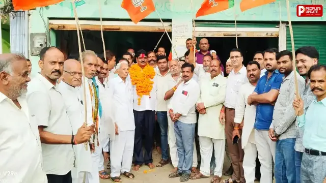 कमल सिंह साहू बने भाजपा पिछड़ा वर्ग मोर्चा के जिला अध्यक्ष, कार्यकर्ताओं मिठाई बांटकर मनाया जश्न