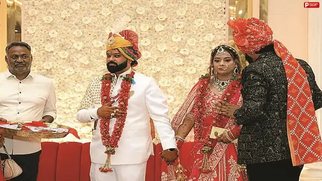 ग्वालियर के युवा अधिवक्ता उदय शिवहरे ने शादी में ठुकराया दहेज, बोले-रिश्ते विश्वास और सम्मान से बनते हैं; लेनदेन से नहीं