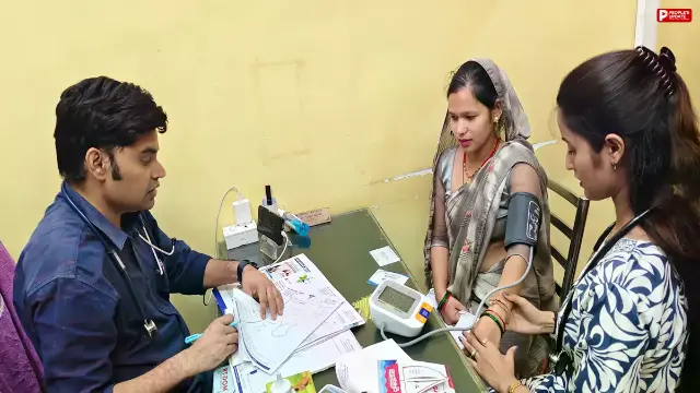 गुना में डॉ. सतीश राजपूत की सराहनीय पहल, स्वास्थ्य शिविर का आयोजन; 80 महिलाओं का हुआ निशुल्क इलाज 