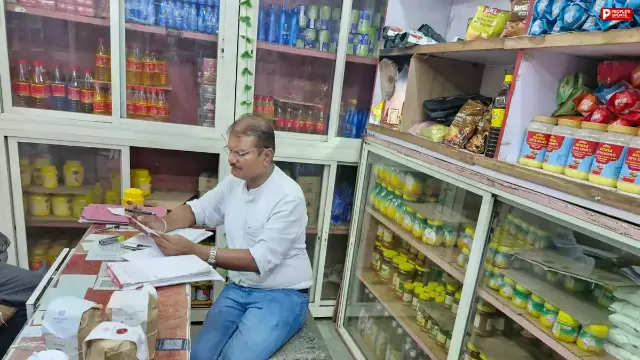 इटारसी में खाद्य सुरक्षा विभाग की कार्रवाई: 212 किलो संदिग्ध घी बरामद, 5 सैंपल लिए