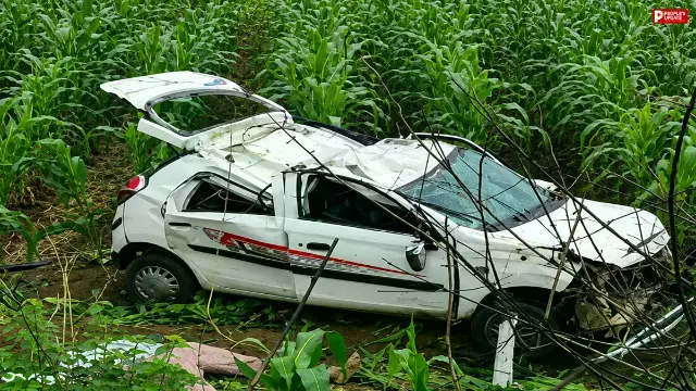 छिंदवाड़ा में दर्दनाक सड़क हादसा: तेज रफ्तार कार अनियंत्रित होकर पलटी, एक युवक की मौत; 4 घायल 