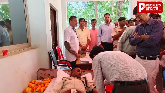 गुना में 100 यूनिट का लक्ष्य लेकर उतरा वन विभाग, वन कर्मचारी संघ ने लगाया रक्तदान शिविर
