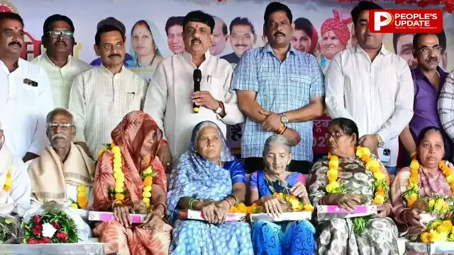 संकल्प वृद्धाश्रम में बुजुर्गों का सम्मान, सांसद आलोक बोले- बुजुर्ग हमारे लिए ईश्वर का अवतार, इनकी सेवा करें