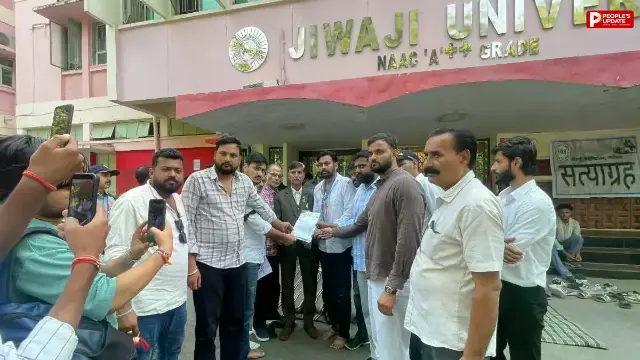 जीवाजी यूनिवर्सिटी में एनएसयूआई का धरना खत्म, छात्र बोले- सात दिन में कार्रवाई नहीं हुई तो फिर लिखेंगे पत्र