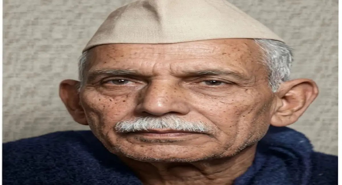 पद्मश्री सुरेंद्र शर्मा के व्यंग्य ने हंसाया भी, सोचने पर भी किया मजबूर