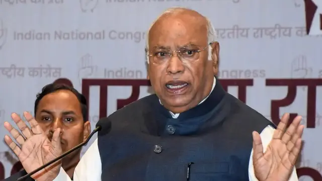 महिला आरक्षण बिल पर सर्वदलीय बैठक की मांग