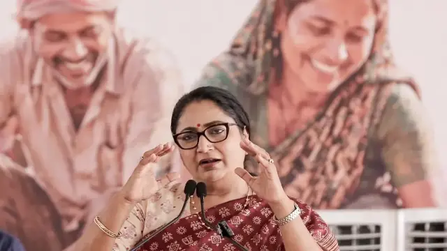 CM रेखा गुप्ता ने किया बड़ा ऐलान