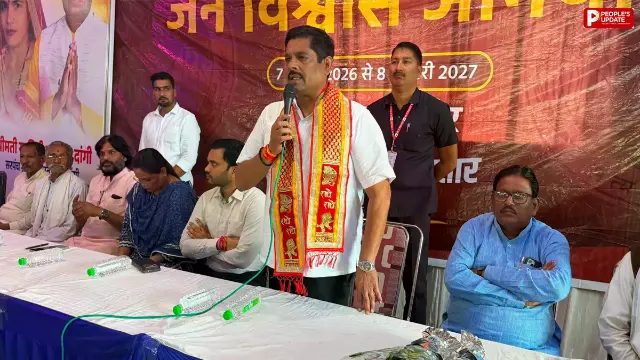 सेमरादांगी में गैरहाजिर अफसरों पर भड़के विधायक सुदेश राय, बोले-एक चिट्ठी सीएम को लिखूंगा, दूसरी बर्खास्तगी की आएगी