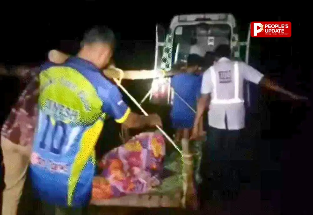 रायगुड़ा में 7 किमी तक खाट पर ढोया मरीज, सड़क नहीं तो एंबुलेंस भी बेबस