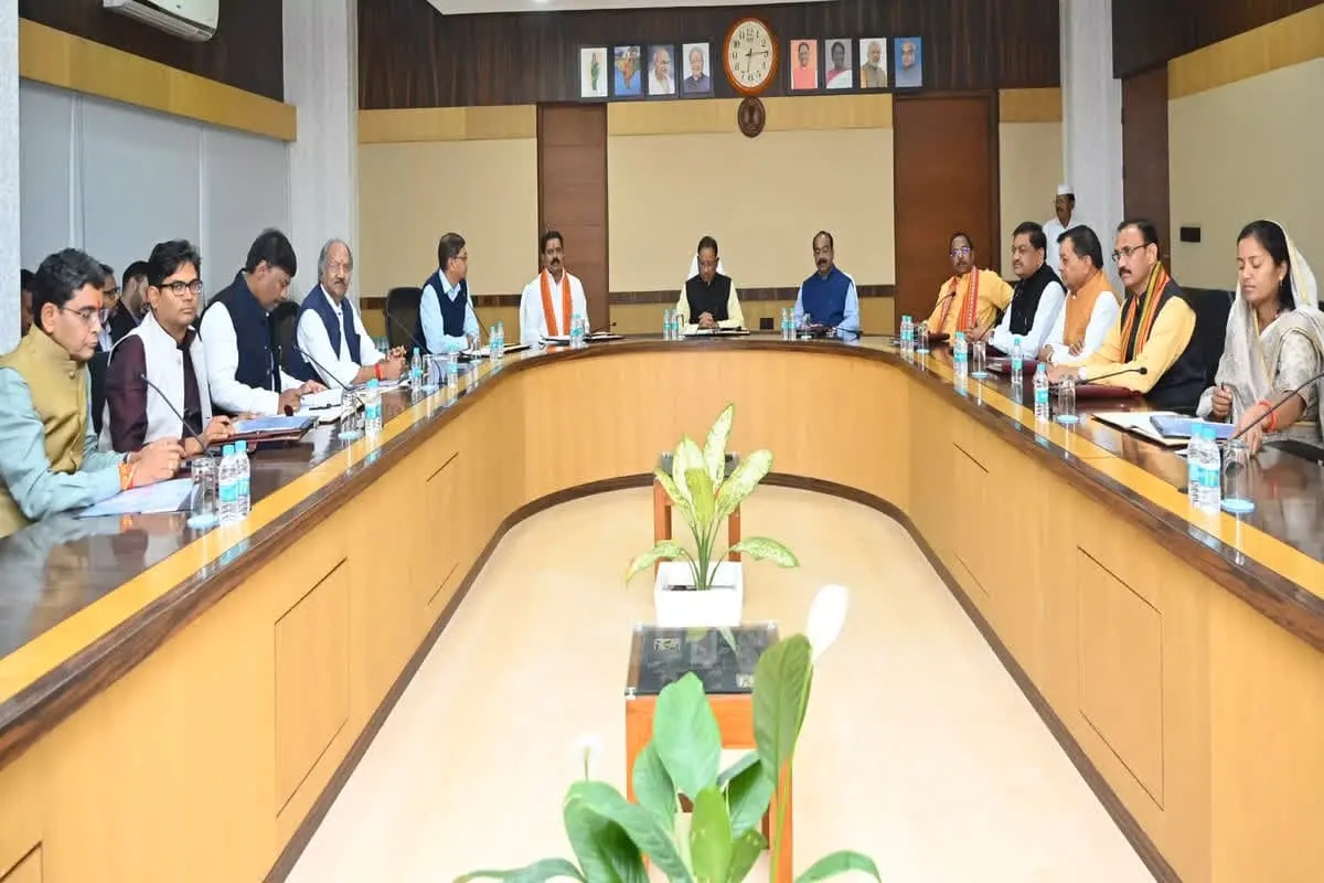 साय कैबिनेट की 53वीं बैठक कल, जनहित के कई बड़े फैसलों पर लग सकती है मुहर