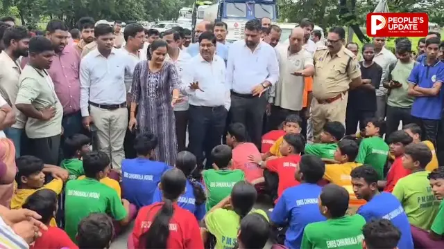 खाने में कीड़े, अभद्र व्यवहार और सुविधाओं की कमी का आरोप; SDM के आश्वासन के बाद खत्म हुआ चक्काजाम
