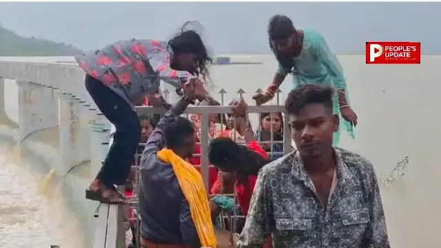 खूंटाघाट वेस्टवियर में खतरनाक सेल्फी का खेल, पुलिस ने रोका हादसा तेज बहाव के करीब पहुंचकर बना रहे थे रील, सुरक्षा गेट लांघकर खतरनाक इलाके में पहुंचे लोग