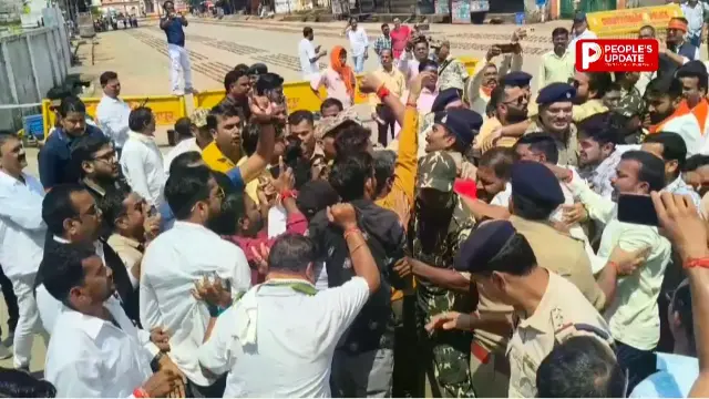 PM मोदी के जन्मदिन पर दीया जलाने को लेकर जगदलपुर में बवाल, कांग्रेस-BJP कार्यकर्ताओं में जोरदार झड़प, VIDEO वायरल