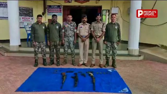 बीजापुर के जंगल में नक्सलियों का बड़ा डंप बरामद, AK-47 समेत हथियारों का जखीरा मिला