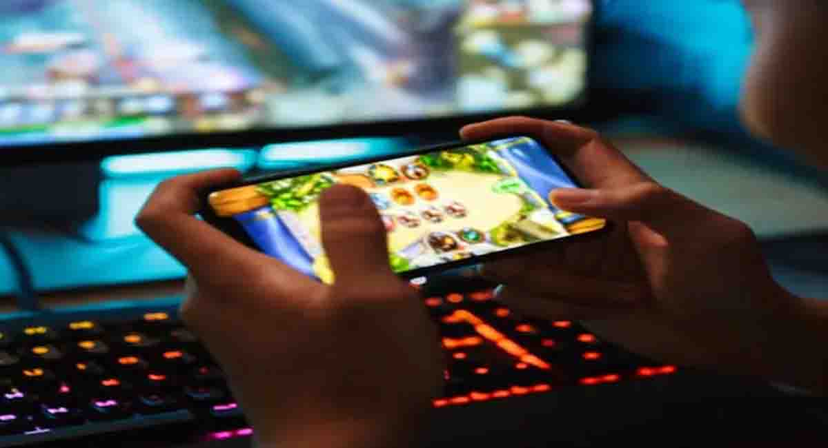 बिना चर्चा ऑनलाइन गेमिंग बिल लोकसभा में पास, ड्रीम-11 समेत सभी मनी बेस्ड गेम्स पर लग सकती है रोक