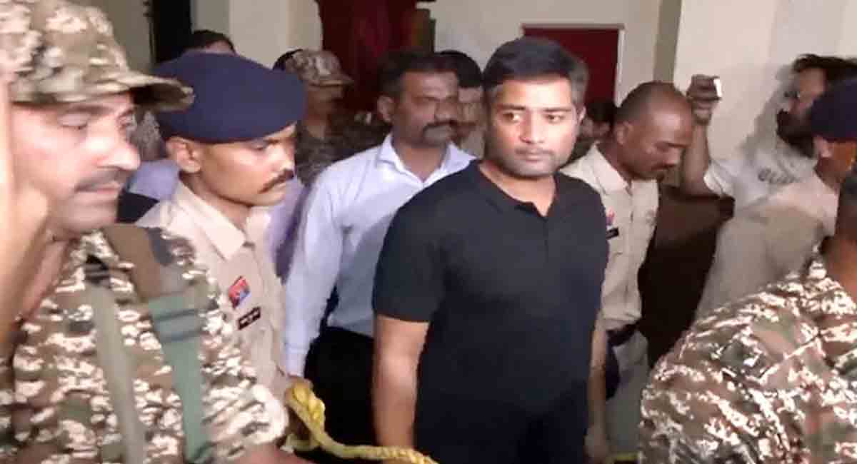 शराब घोटाला : भूपेश बघेल के बेटे चैतन्य को फिर झटका, कोर्ट ने 14 दिन की न्यायिक रिमांड पर भेजा