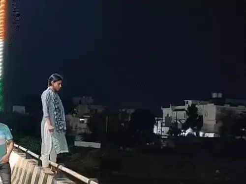 बिलासपुर में युवती ने की आत्महत्या की कोशिश, युवक की सतर्कता से बची जान, मानसिक तनाव के चलते रामसेतु-पुल से छलांग लगाने पहुंची थीं